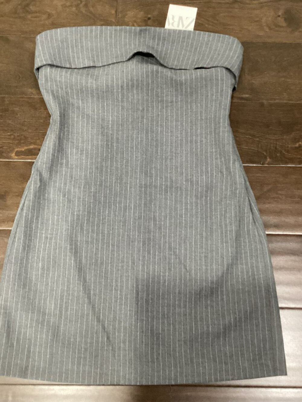 NWT - Zara Gray Pinstripe Strapless Dress - Small